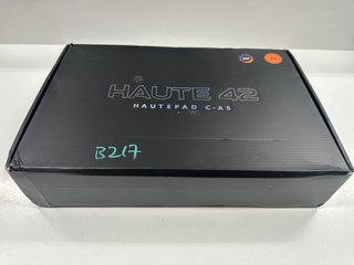 Haute42 COSMOX CAS para PS4/5