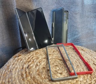 Samsung Galaxy Fold 4 Funda Negra y Roja