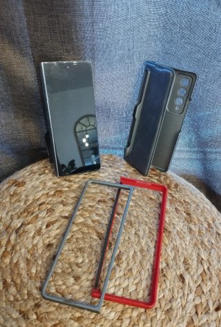 Samsung Galaxy Fold 4 Funda Negra y Roja
