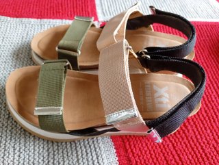 57...Sandalias Talla 38 ❤️ Xti