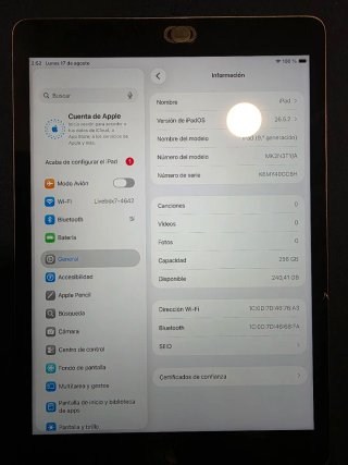 Ipad a 2602 de 256 gb más teclado