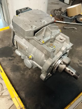Bomba inyectora BMW E46 136cv