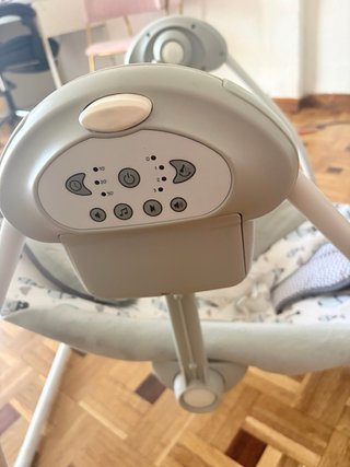 Bañera cambiador bebé como nueva y silla mesedora