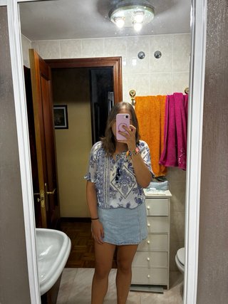 Blusa Pilar Prieto Estampada Azul y Blanca