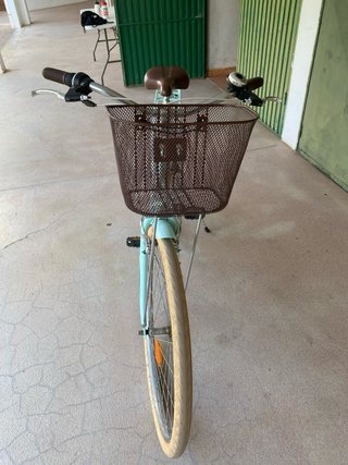 Bicicleta Urbana Btwin Verde Agua, de paseo
