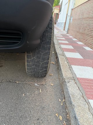 Se venden 4 ruedas 70x30  245 75 r16  M+S