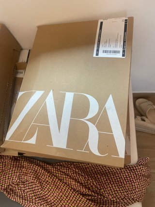 Caja Zara