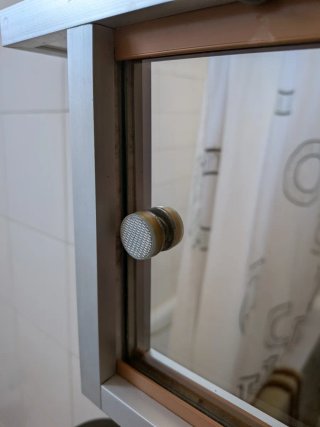 Espejo de baño con luces y repisa