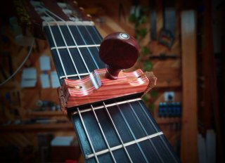 Cejilla Artesanal Cocobolo Guitarra Clásica