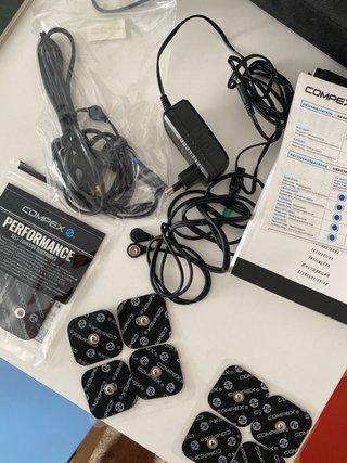 Compex Fit 1.0 Electroestimulador