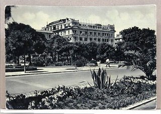 PESCARA - Giardini Pubblici e Hotel Palace...