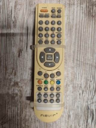TV Nevir con DVD integrado + Mando