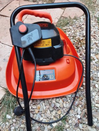 Cortacésped Black+Decker 1200W