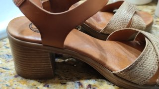 Sandalias Kelara Cuero Tacón Talla 37