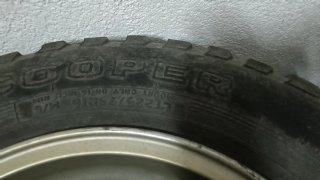 4 Llantas con neumatico Range Rover classic.