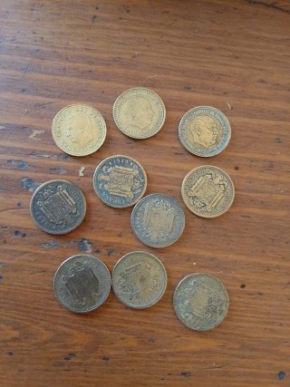 Lote de 10 monedas de 1 peseta