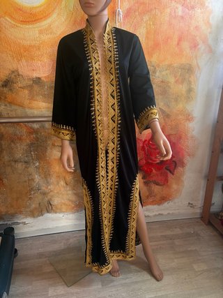 Caftán Negro Dorado Talla M