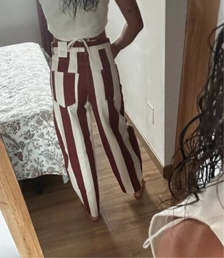 Pantalón Zara