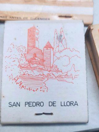 Lote de 12 cajetillas de cerillas antiguas