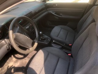 Audi A4. COLECCIONISTAS! para coche historico.