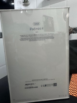 iPad mini 4 Wi-Fi + 3 Fundas