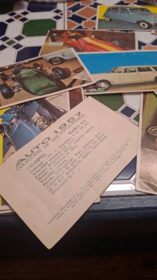 35 Cromos Coches Clásicos 1967