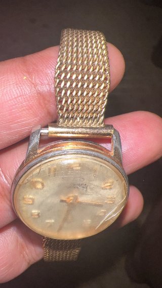 Reloj de pulsera dorado para mujer vintage
