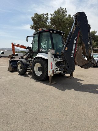 Retroexcavadora Mixta Hidromek 102 Alpha 2019