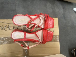 Sandalias GODY verano tacón bajo naranja