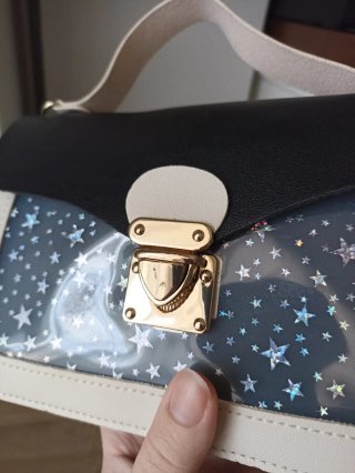 Bolso Negro con Estrellas Multicolor