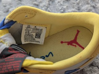 Travis Scott x Air Jordan 1 Low "Canary" 29.5