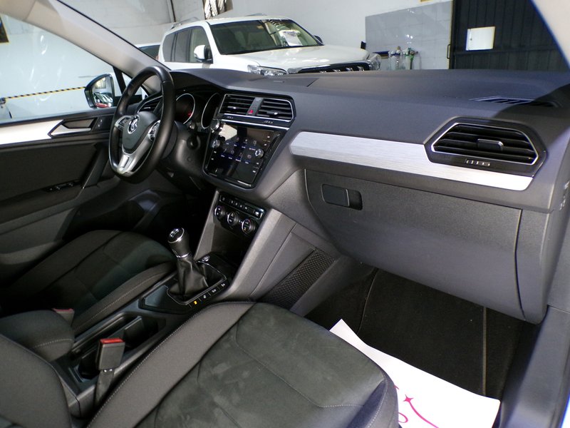 Volkswagen Tiguan 2019, foto 17