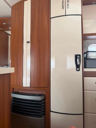 Caravana Hobby 560 Excellent