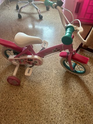 Bicicleta Minnie 12” Huffy (3-5 años)