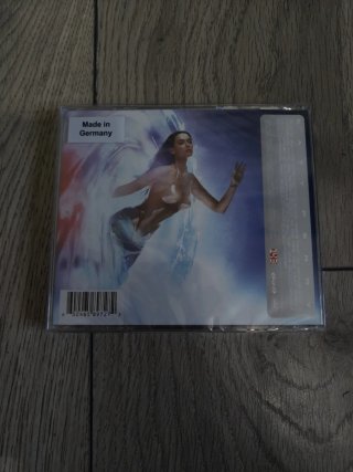 CD 143 y promo Katy Perry