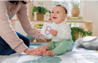 Alfombra de juego Ingenuity Sprout Spot
