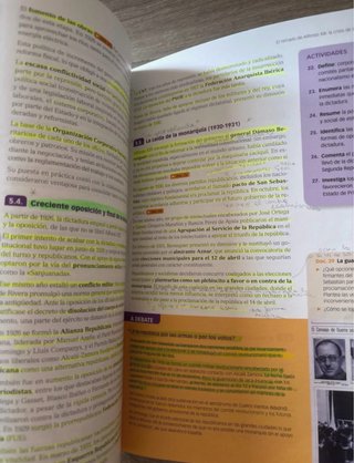 HISTORIA DE ESPAÑA SERIE DESCUBRE 2 BACHILLERATO
