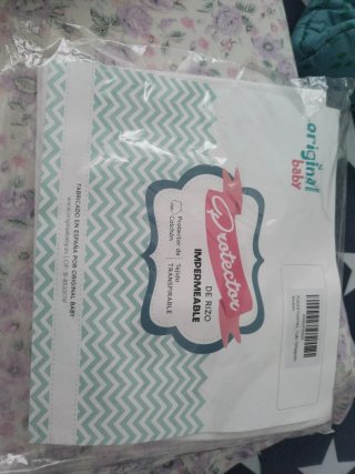 Minicuna colecho Chicco Next2Me Dream y ropa
