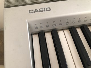Casio CTK-810 Piano Digital
