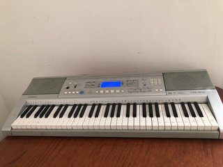 Casio CTK-810 Piano Digital