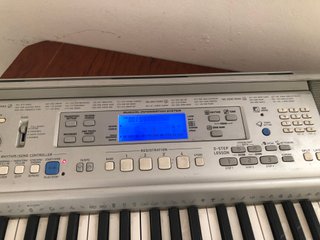 Casio CTK-810 Piano Digital