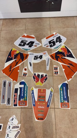 KTM exc 300 2T en rodaje