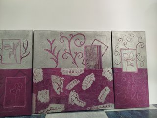 Tríptico decorativo morado y plateado