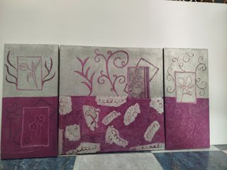 Tríptico decorativo morado y plateado