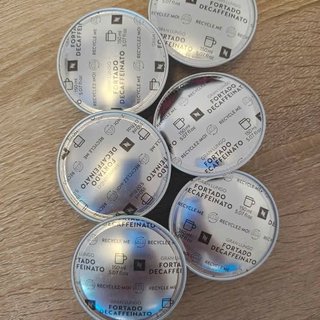 Cafetera DeLonghi Nespresso Vertuo Next