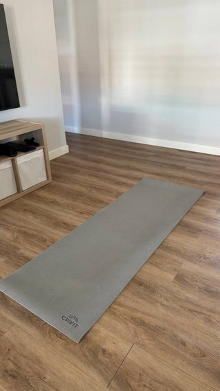 Esterilla de yoga CRIVIT fina