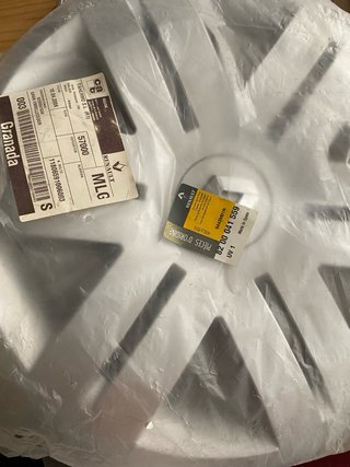 Embellecedores Llantas Renault Trafic (4 uds)