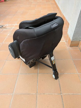 Silla coche Axkid Move negra a contramarcha