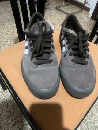 Adidas Marrones Talla 45