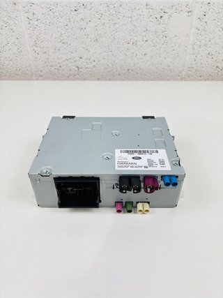 Radio Land Rover Discovery Sport HX6318K812CB